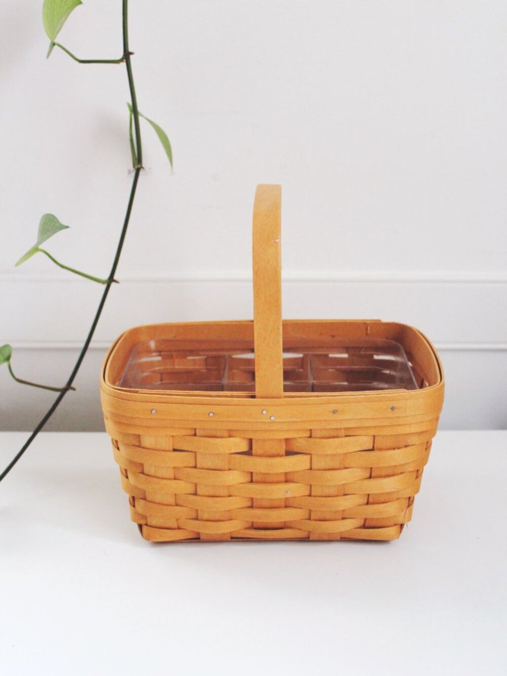 Vintage Longaberger Basket Picnic Market Handwoven Insert Dresden Ohio USA 2002